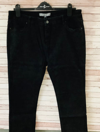 Black Jeans with Embroidery Detail